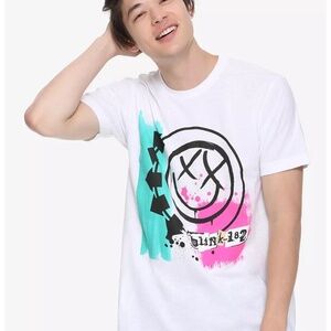 Blink-182 T-Shirt - Size Large